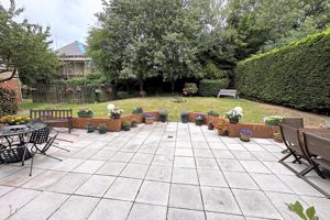 Photo 22- click for photo gallery